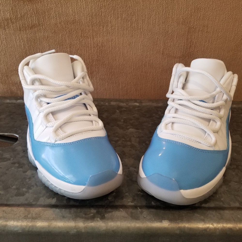 Air Jordan 11 Retro Low